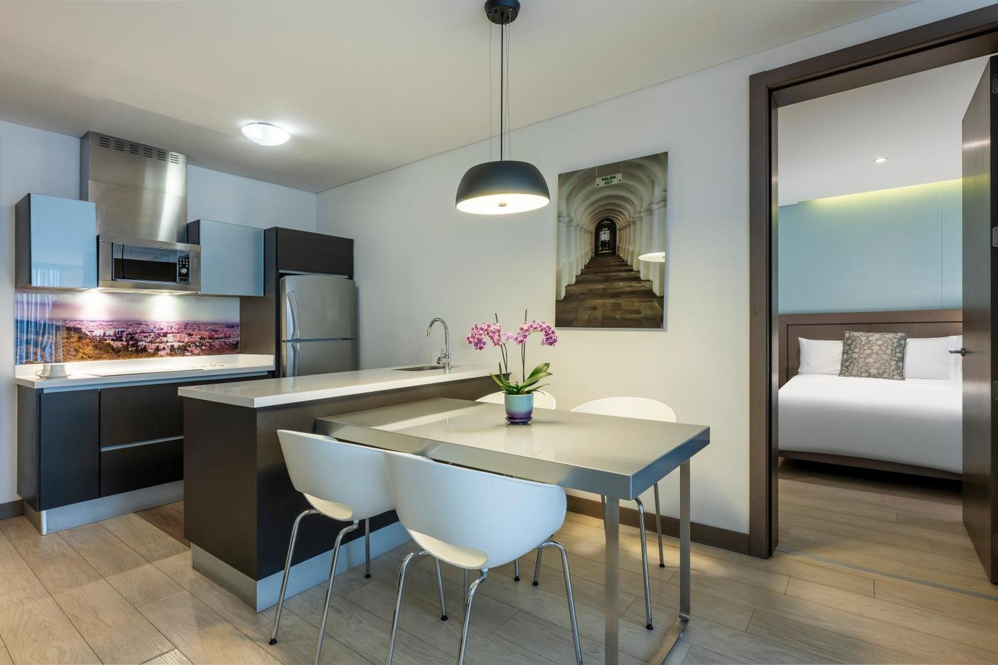 Hotel 100 Luxury Suites By Preferred Bogotá Exteriér fotografie